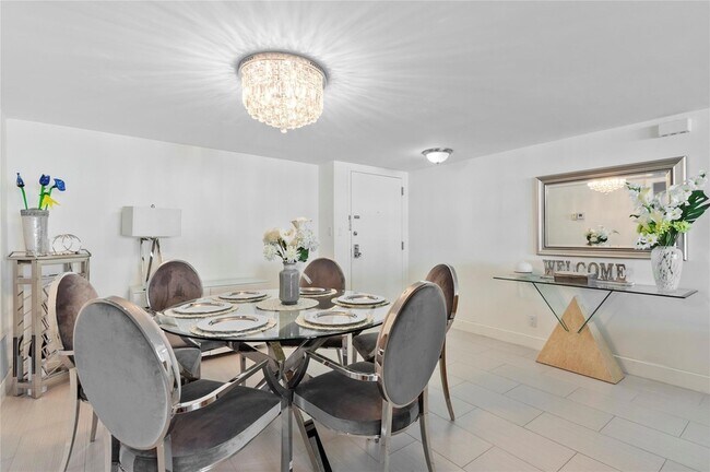 Building Photo - 3500 Galt Ocean Dr
