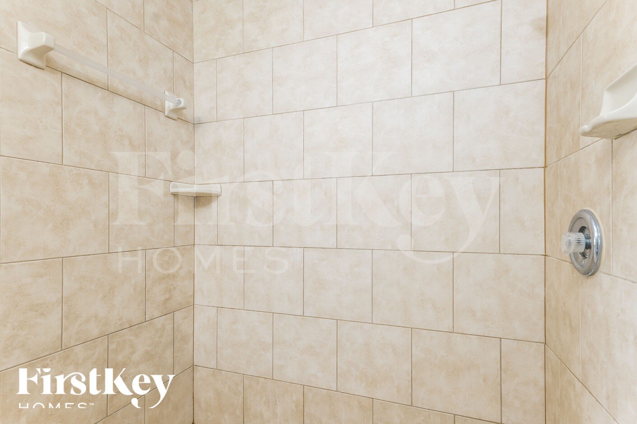 Building Photo - 2031 NE 9th Pl