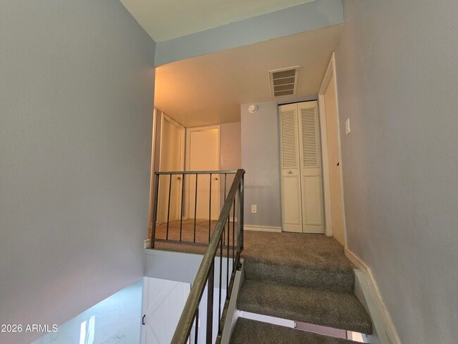 Building Photo - 8407 E Chaparral Rd