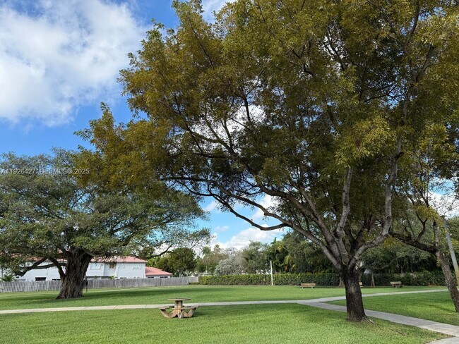 Building Photo - 5072 NW 115th Ct