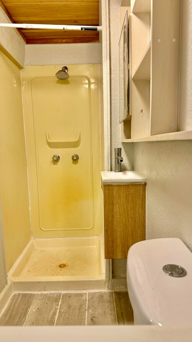 Building Photo - 205 S Federal Hwy