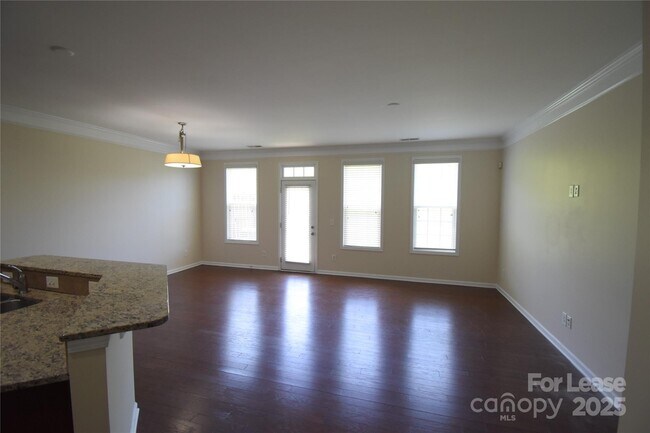Building Photo - 9620 Camberley Ave NW