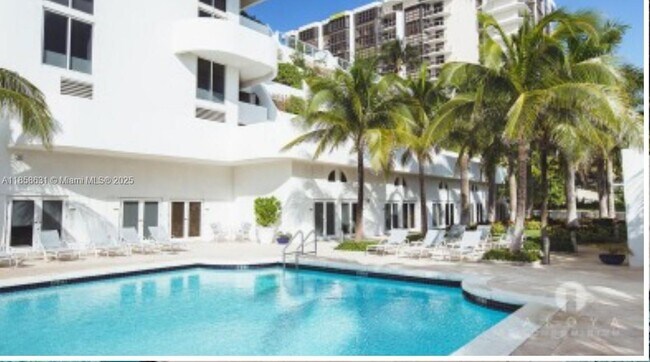 Building Photo - 6365 Collins Ave