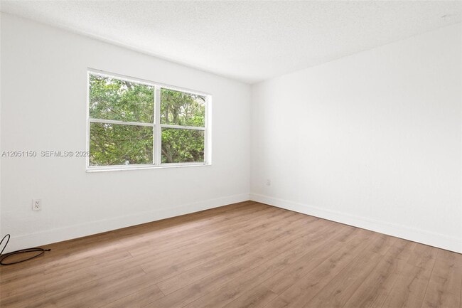 Building Photo - 4215 N University Dr