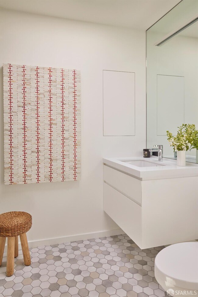 Building Photo - 169 Amber Dr