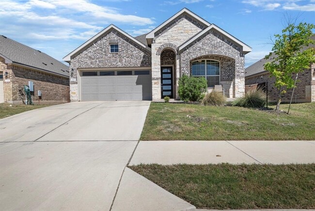 Building Photo - 620 Peace Pipe Way