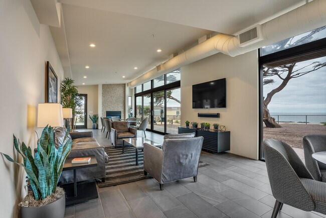 Building Photo - 22 Dahlberg Dr