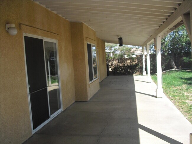 Building Photo - 4209 Grandview Dr