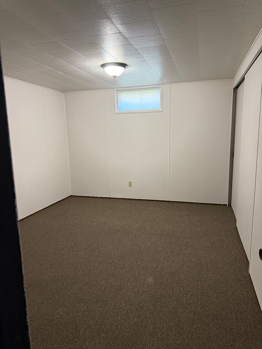 Building Photo - 8840 S Carol Ct