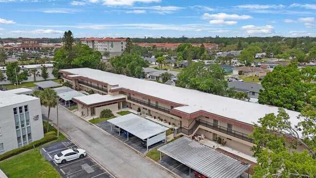 Building Photo - 9945 47th Ave N