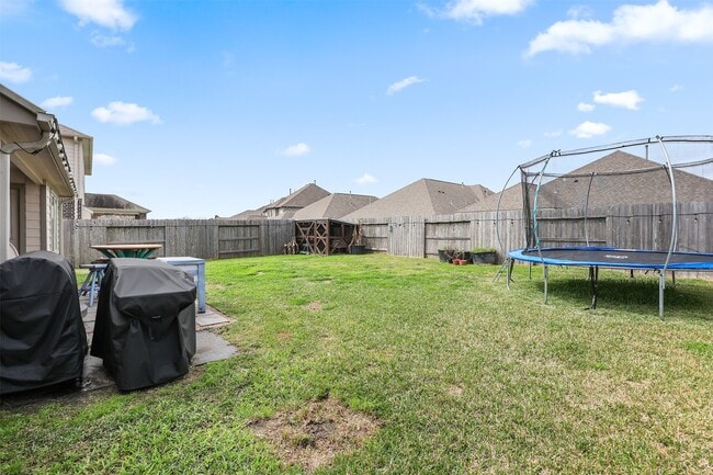 Building Photo - 12506 Cumberland Dr