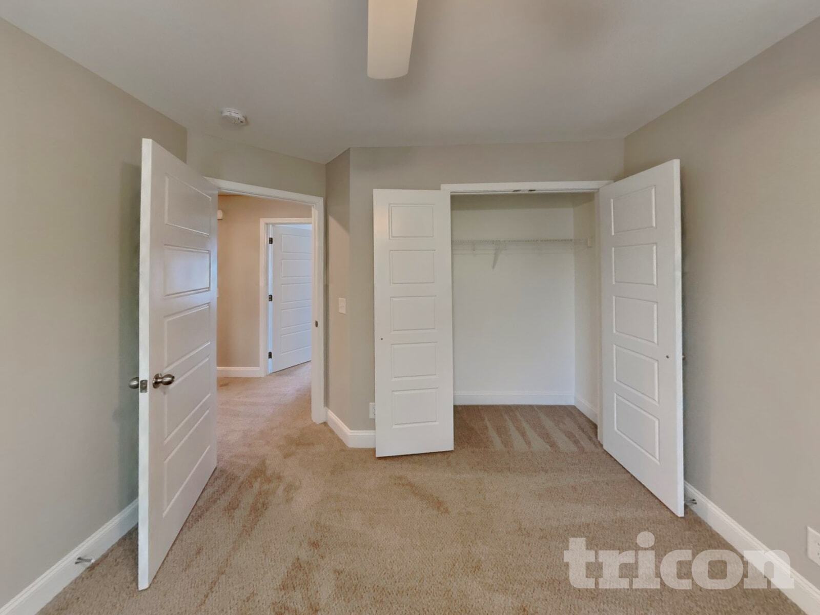 Building Photo - 124 Lucerne Ln