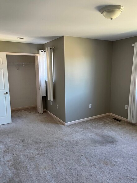 Bedroom 2 featuring 1 closet - 53314 Zachary Dr