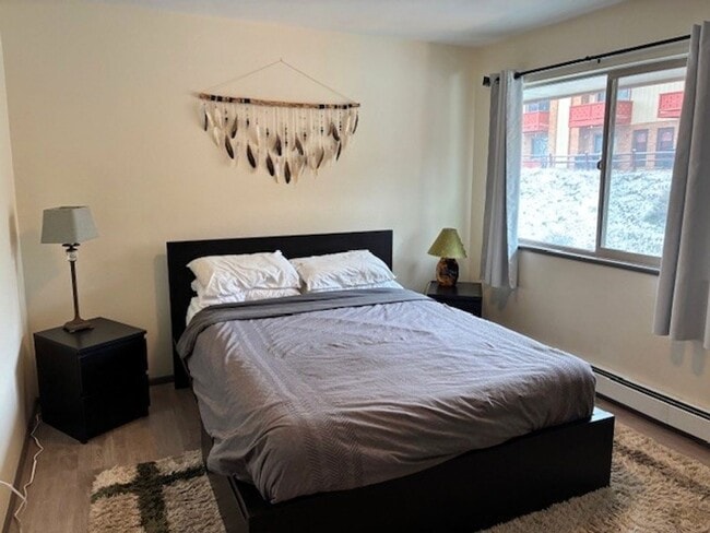 Building Photo - Long Term Rental- Original Dillon Valley E301