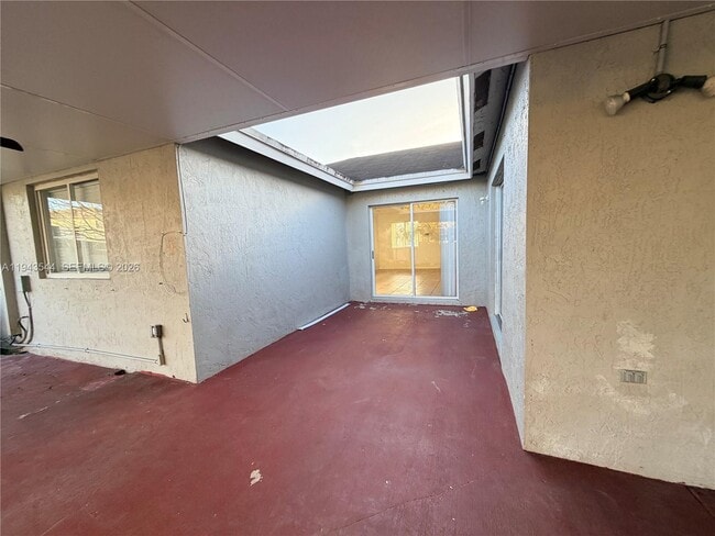 Building Photo - 28431 SW 135th Ave