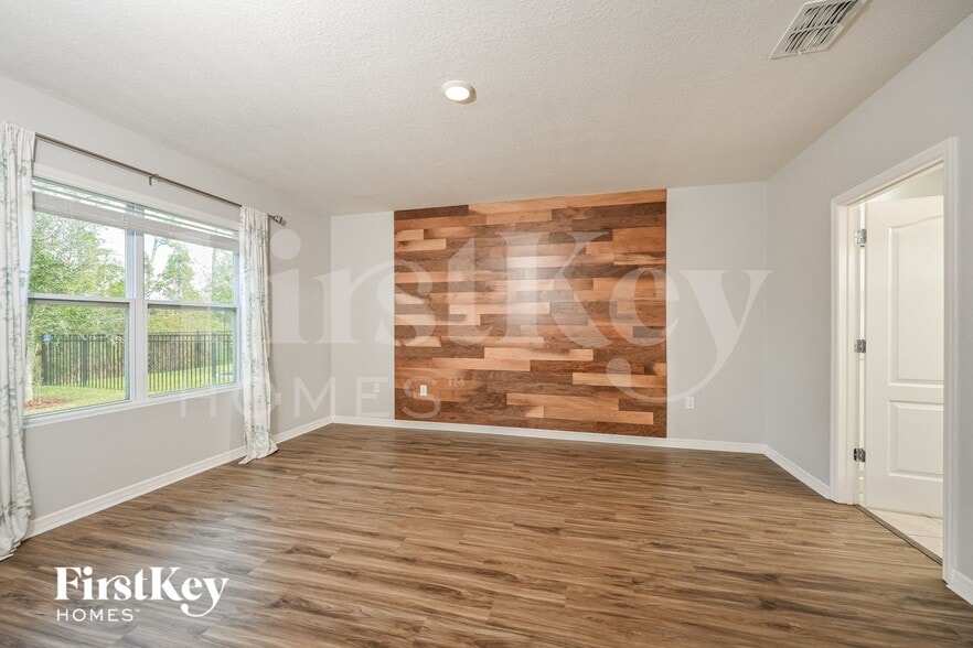 Building Photo - 2821 Taton Trace