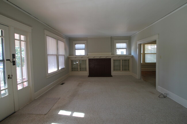Building Photo - Exclusively Offered by Muse Realty, LLC