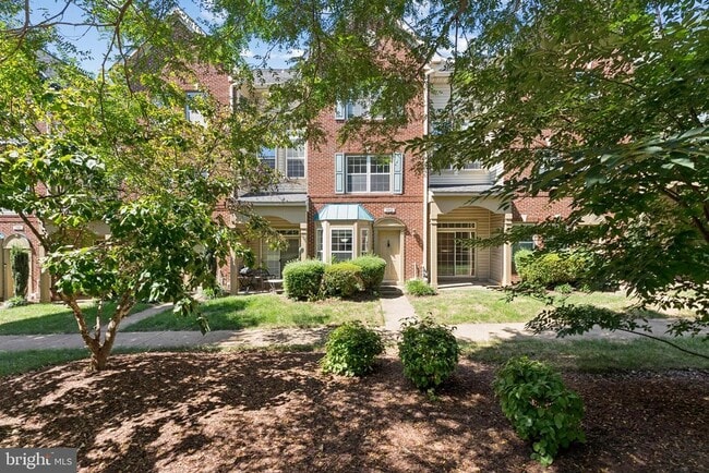 Primary Photo - 11892 Breton Ct