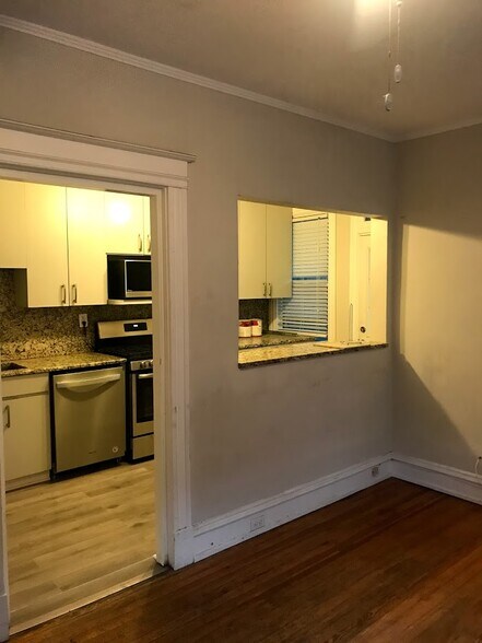 Building Photo - 2213 Floyd Ave.