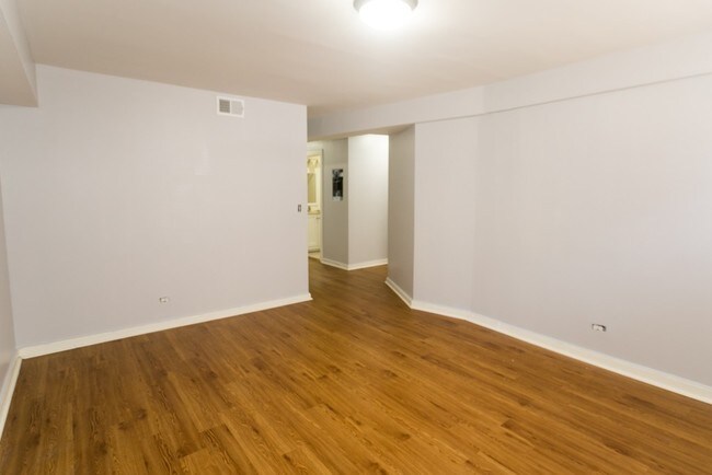 Building Photo - 4408 N Hazel St