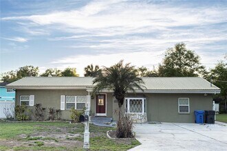 Building Photo - 16204 Tampa St