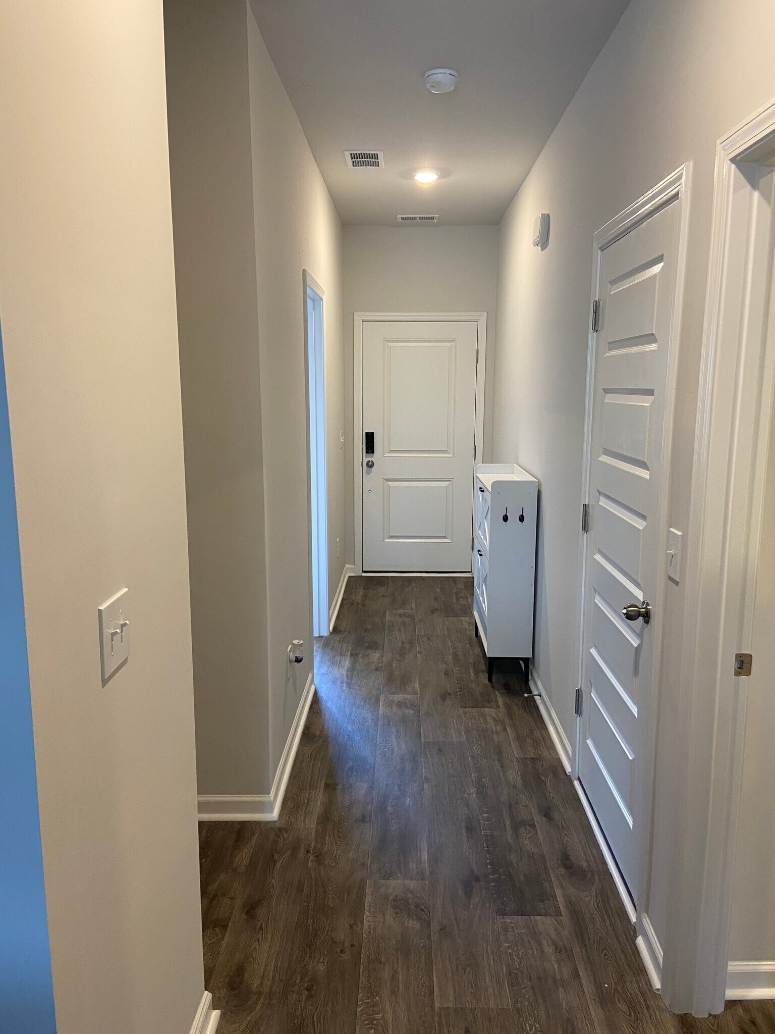 Building Photo - 152 Talladega Dr