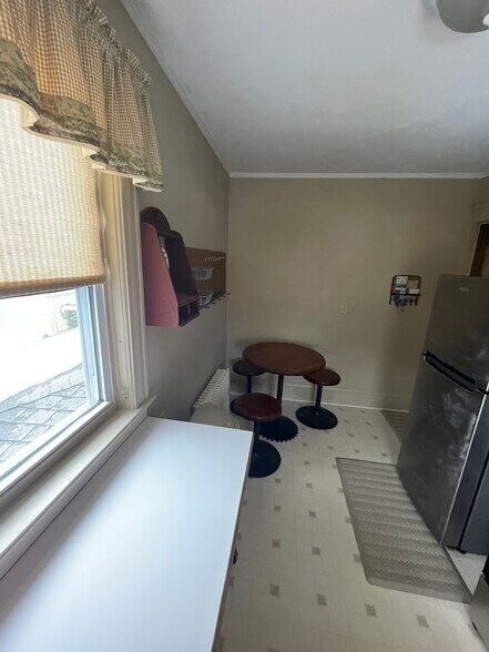 Building Photo - 52 Wyman Rd