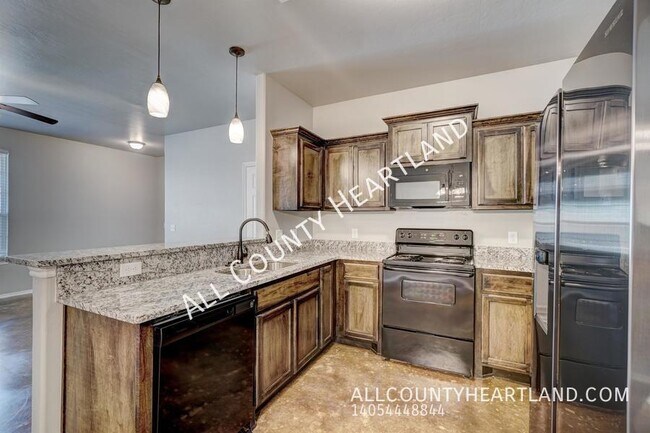 Building Photo - 1736 Eighty-Niner Ter