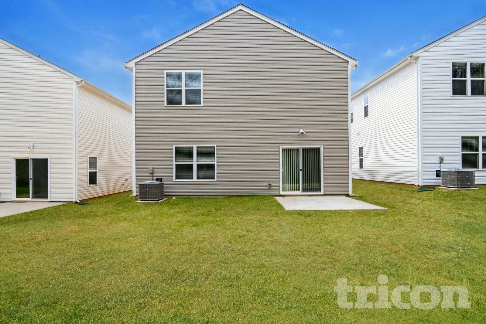 Building Photo - 205 Spring Knoll Dr