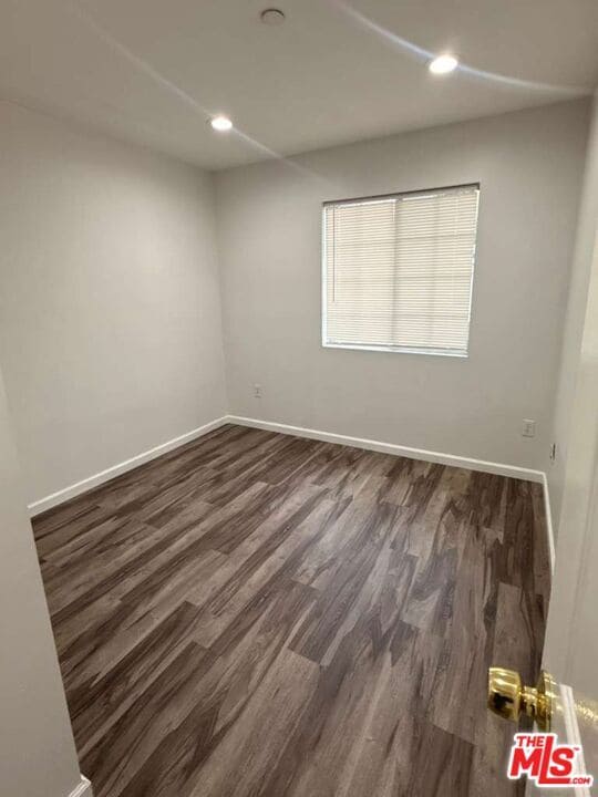 Building Photo - 3740 Mayfield Ave
