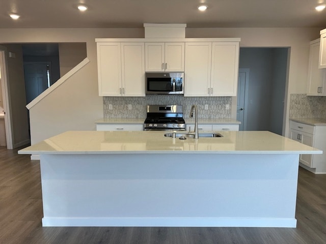 Building Photo - 1124 SE 33rd St