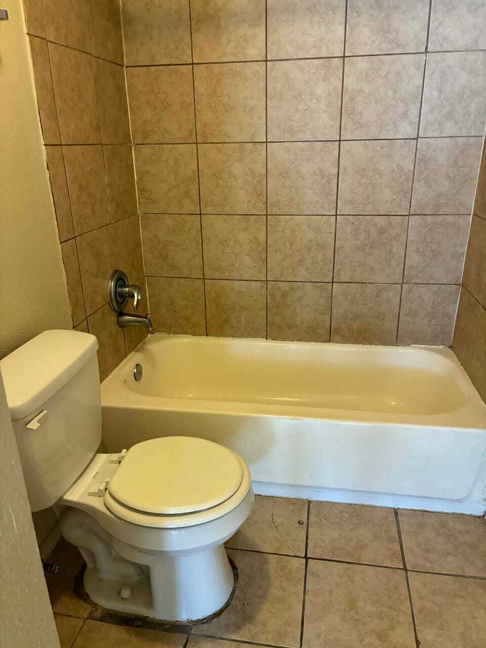 Building Photo - 1170 Grand Terrace Dr