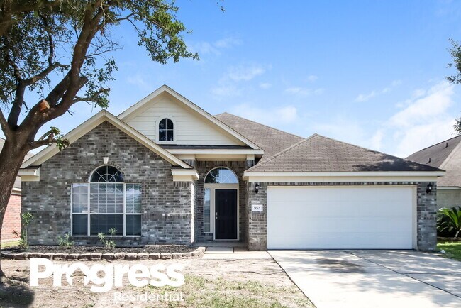 Primary Photo - 910 Taylor Ridge Dr