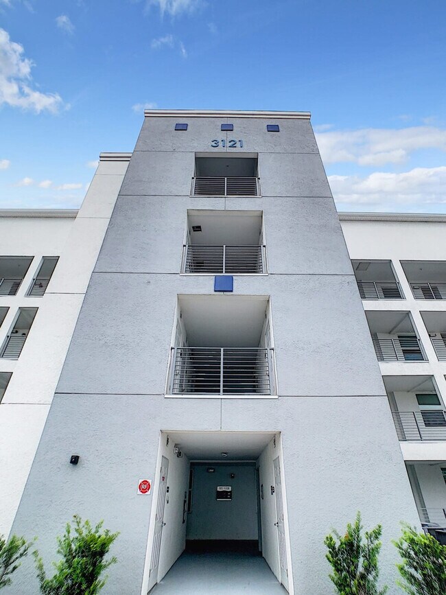 Building Photo - 3120 Paradox Cir