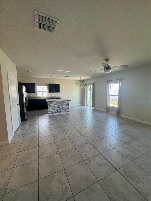 Building Photo - 1666 Ambar Ct