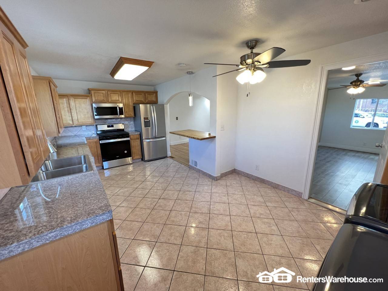 Building Photo - 4748 Shoshone St