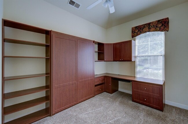 Building Photo - 1087 Loyola Ave