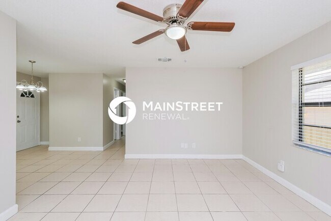 Building Photo - 3 Bedroom Pet-Friendly Home in TAMPA, FL w...