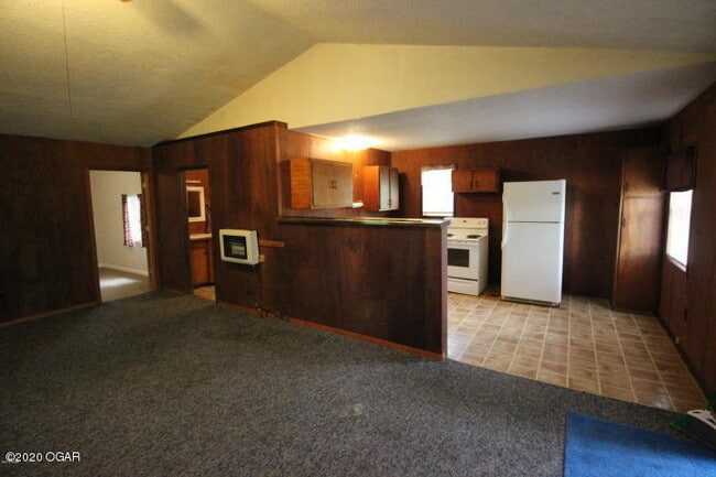 Building Photo - 17254 Hwy CC