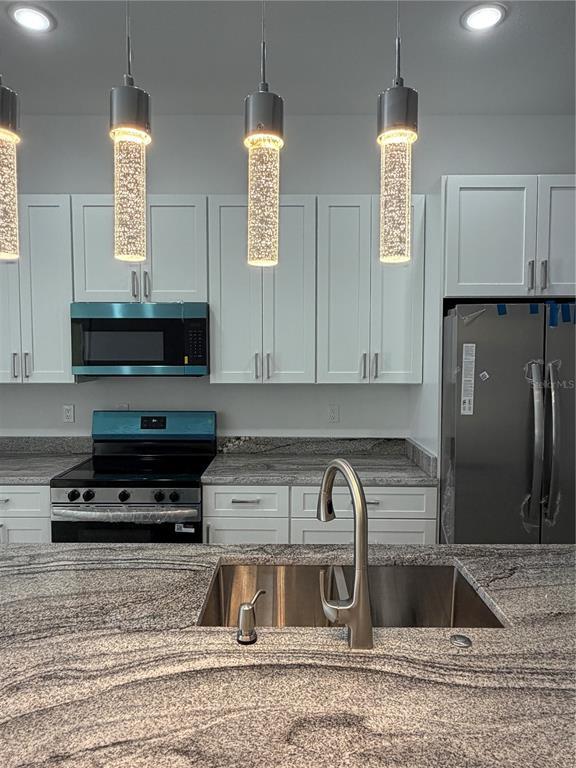 Building Photo - 358 Albatross Rd