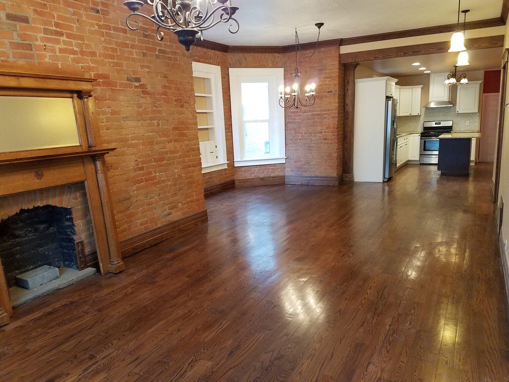 Living and dining areas - 3927 Tejon St