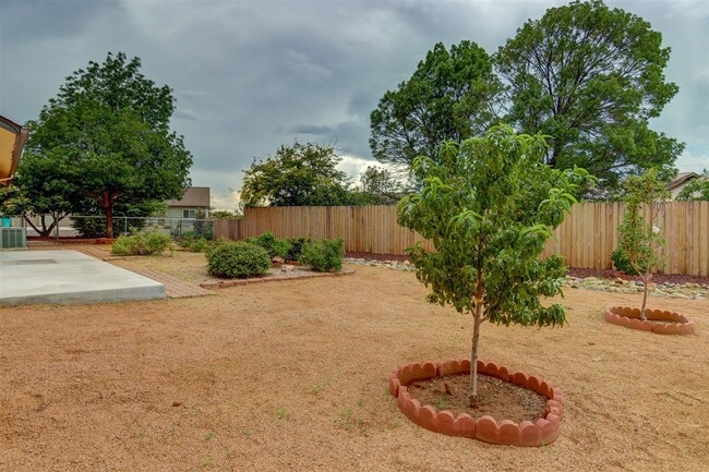 Building Photo - Home for Rent in Prescott Valley!