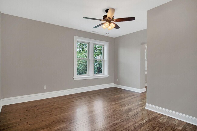 Building Photo - 3723-3725 S. Kingshighway