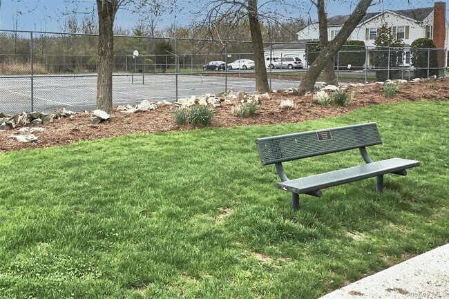 Building Photo - 46 The Rise