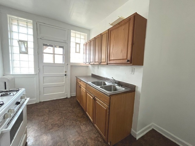 Building Photo - 3721 W Cullom Ave