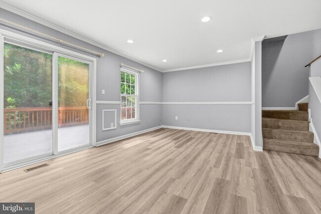 Building Photo - 4217 Kenton Cir