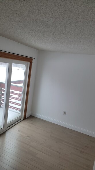 Building Photo - 238 Husson Ave