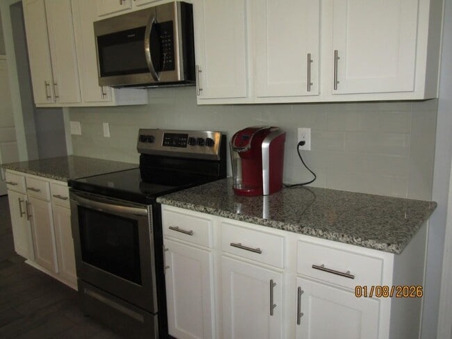 Building Photo - 1003 Oak Marsh Ln