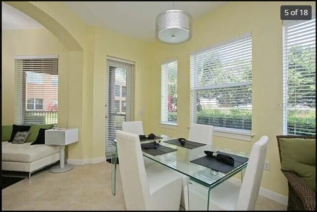 Building Photo - 5514 46th Ct W