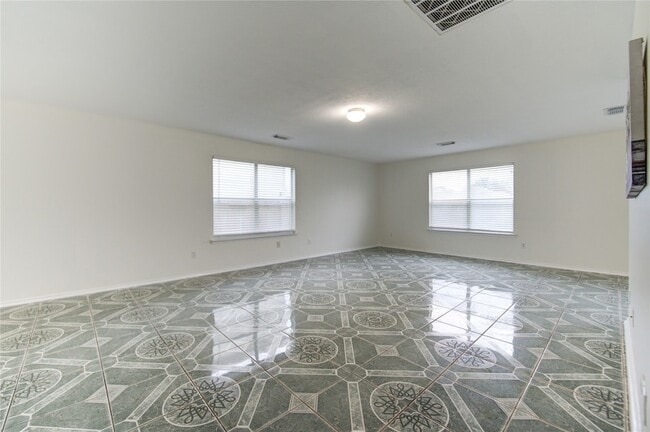 Building Photo - 9926 Myrtle Field Ln